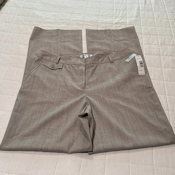 Pendleton Pants - Picture 3 of 12